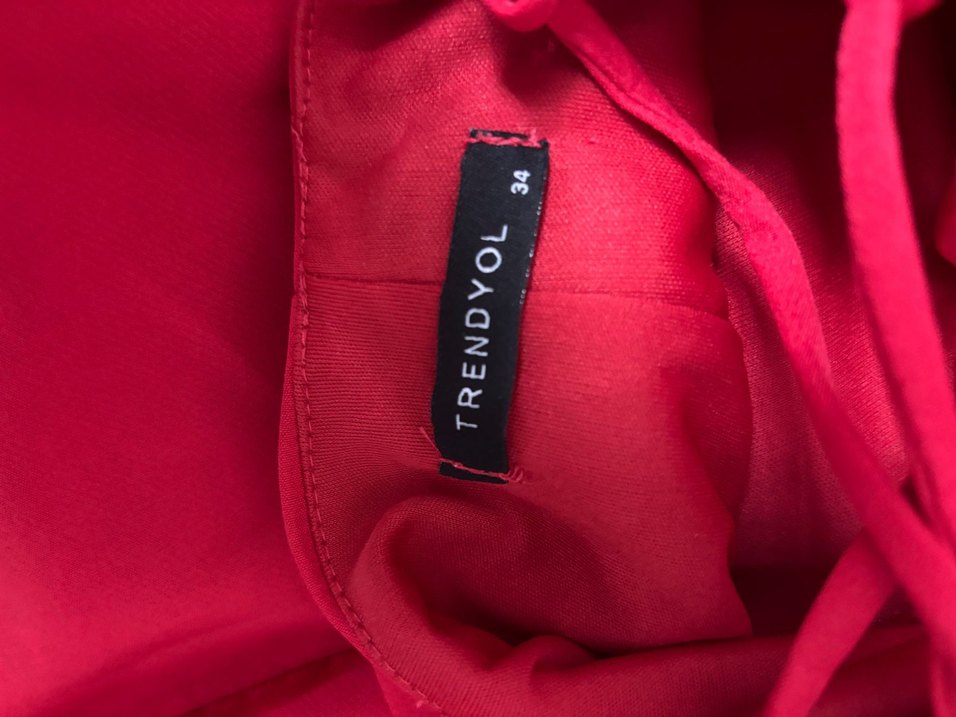 Sade Kırmızı V Yaka Volanlı Mini Elbise - Görsel 5