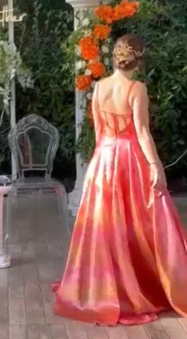 Turuncu Drapeli Uzun Elbise - Görsel 2