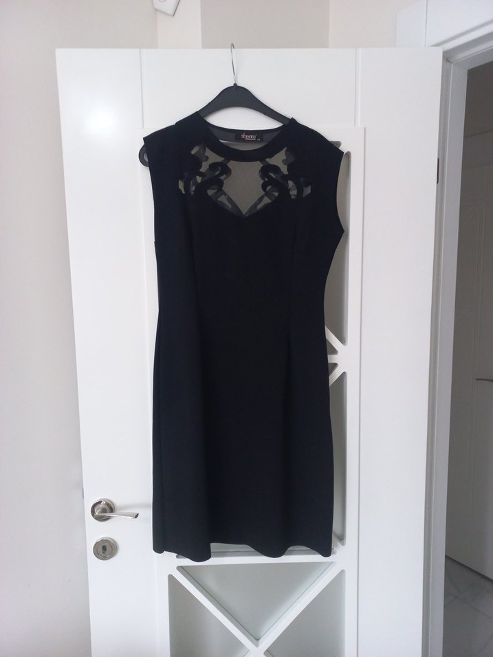 siyah elbise - Görsel 2