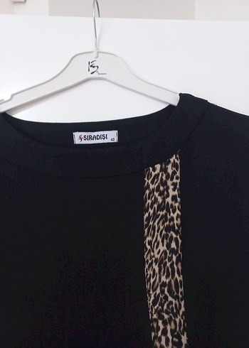 Siyah Elbise - Görsel 4