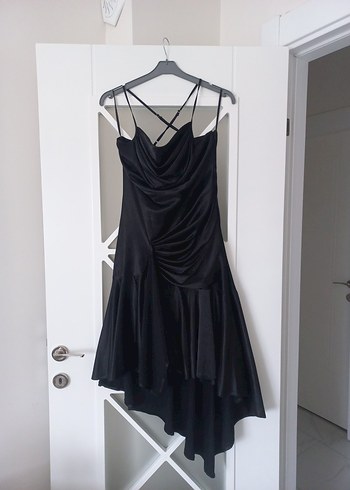 Siyah Drapeli Uzun Askılı Kadın Abiye Elbise - Görsel 4