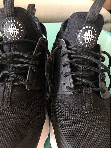 36 Beden Nike Air Huarache Spor Ayakkabı