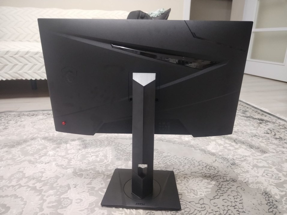 MSI MAG 274QRF QD E2  
Ekran 27İNÇ MONİTOR - Görsel 4