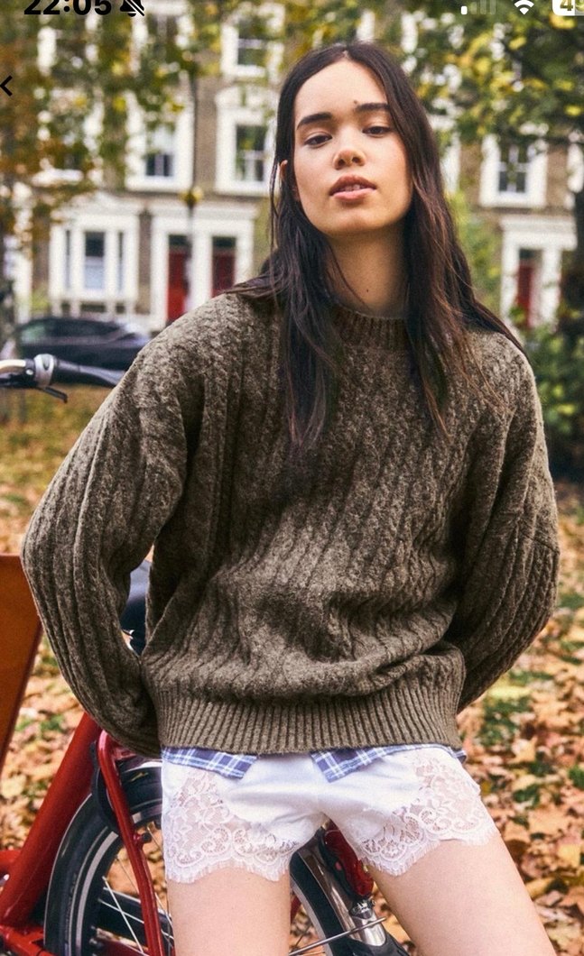 Kadın Bej Triko Yün Kazak - Görsel 3