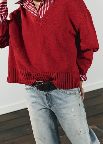 Kırmızı V Yaka Örgü Kadın Kazak - Görsel 2