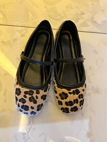 Leopar Babet