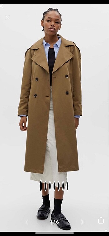 trenchcoat