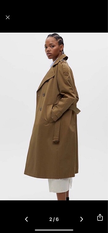 Pull and Bear trenchcoat
