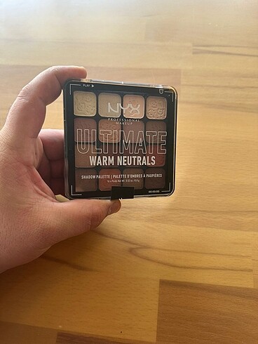 NYX NYX PROFESSİONAL MAKEUP GÖZ FAR PALETİ