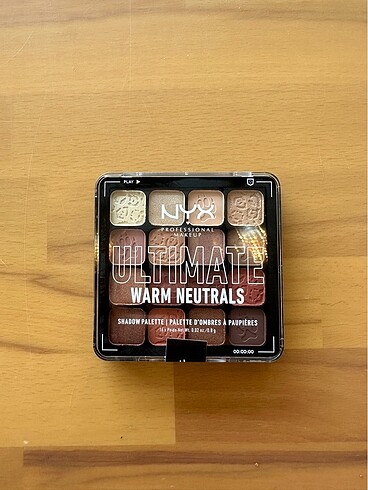 NYX PROFESSİONAL MAKEUP GÖZ FAR PALETİ