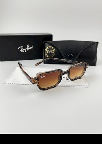Ray Ban Ray-Ban Kemer Detaylı Kahverengi Kadın Güneş Gözlüğü
