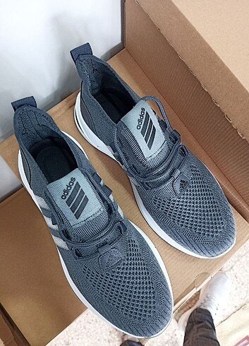 42 Beden #sporayakkabi#yenisezon#adidas#nike#puma#columbia#newbalance#nik
