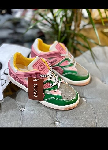 #GUCCI      A++    Size: 36. 37. 38. 39. 40.