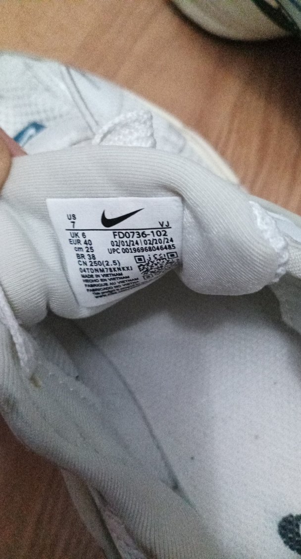 Beyaz Bağcıklı Kadın Spor Ayakkabı - Görsel 3