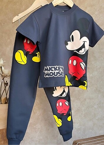 Yeni sezon Mickey takım 