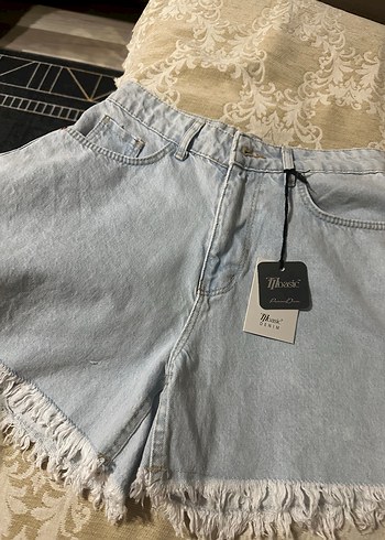 Trendyol & Milla Kadın Gri Mini Denim Şort 36 40 beden var