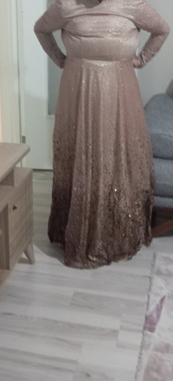 Bej Dantel İşlemeli Uzun Abiye Elbise - Görsel 2