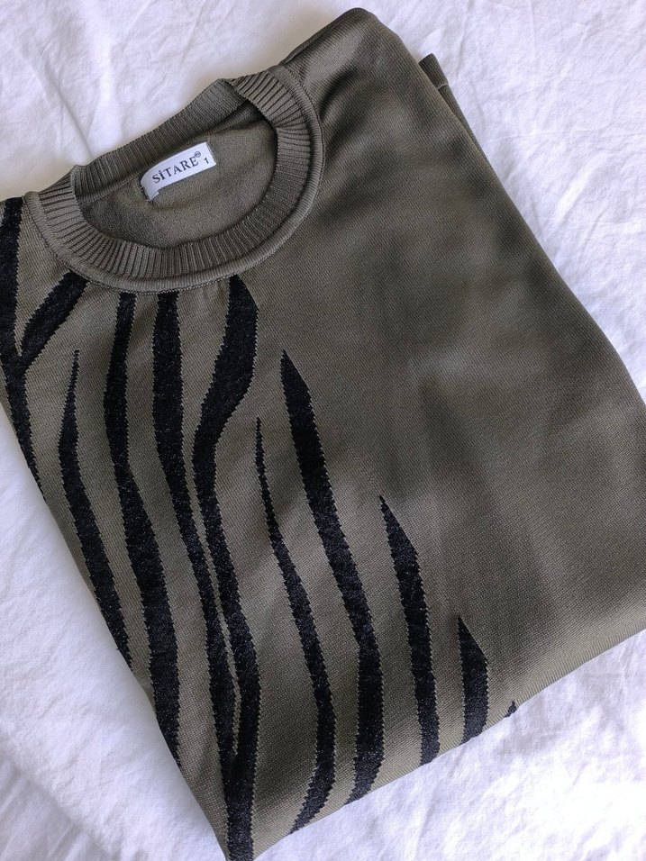 Gri Zebra Desenli Kadın Triko Sweatshirt - Görsel 5