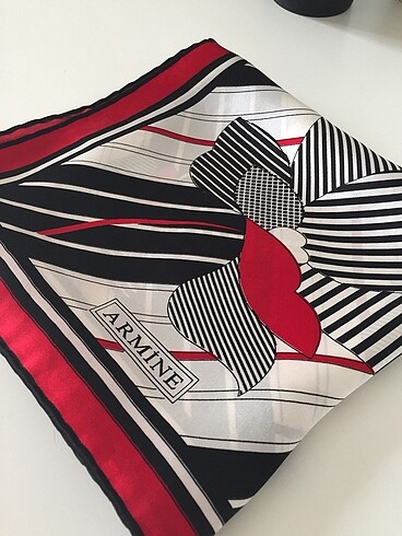 Armine Eşarp - Görsel 4