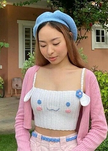 LOLİTA BÜSTİYER 