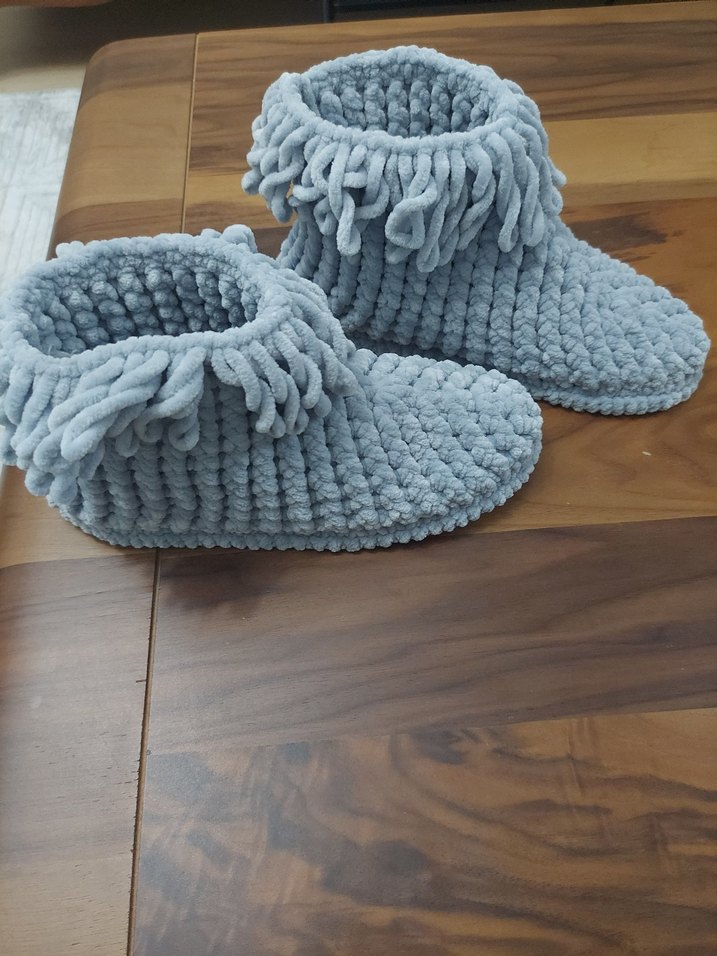 Bohem Gri Kız Örgü Sıcak Ev Terliği - Görsel 3