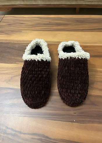 Kahverengi Örgü Kadın Ev Terliği - Görsel 5