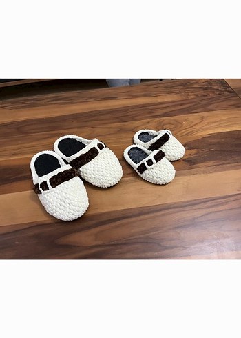 Beyaz Örgü Kadın Ev Terlikleri - Görsel 2