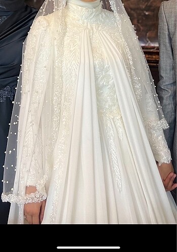 Zarif tasarım gelinlik - Görsel 3