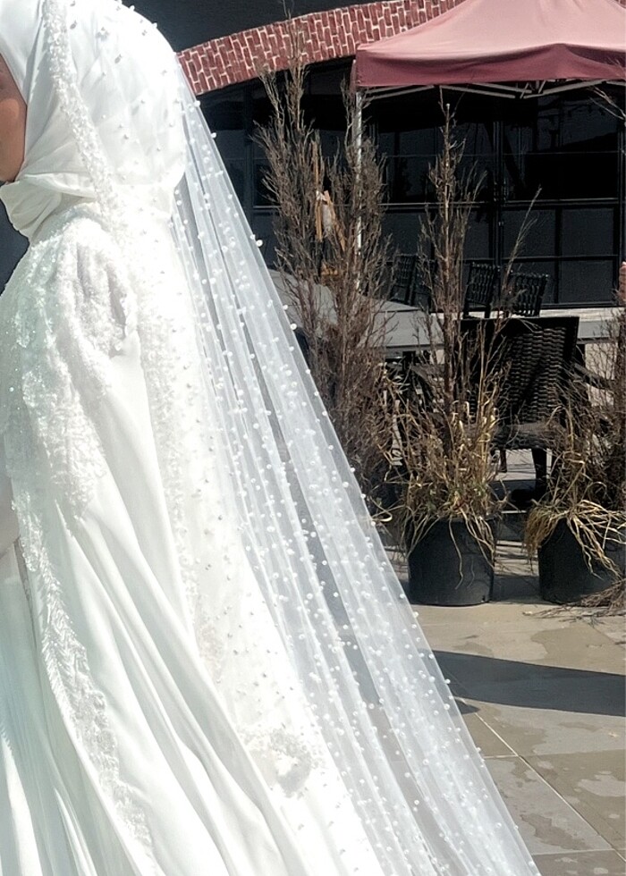 Zarif tasarım gelinlik - Görsel 2