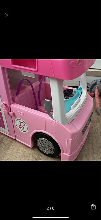  Barbie karavanı