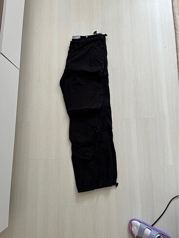 siyah paraşut pantolon