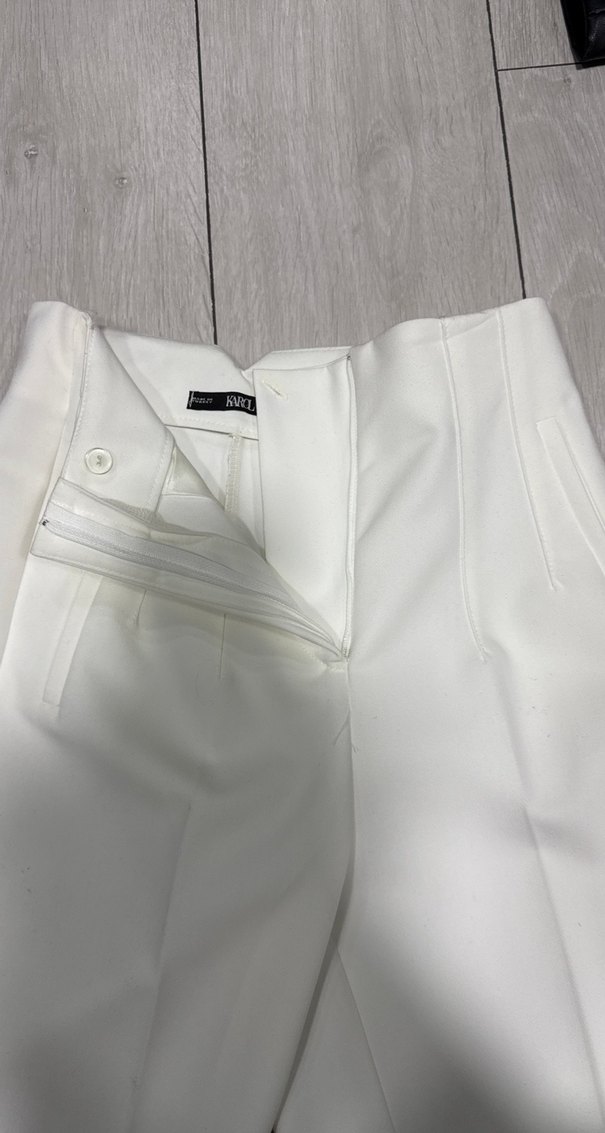 Kadın Beyaz Pilili Kumaş Pantolon - Görsel 2