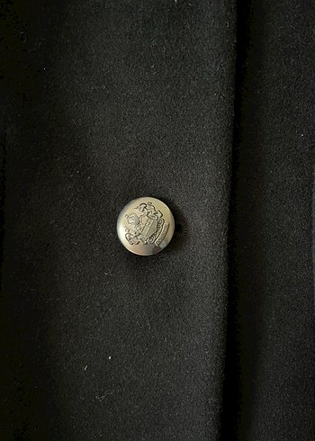 36 Beden Düğmeli Siyah Uzun Kaban