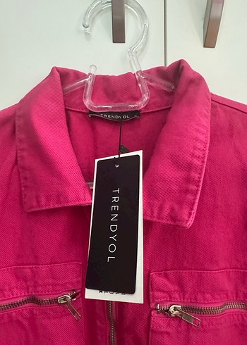 Fermuarlı Pembe Kısa Tulum - Görsel 3