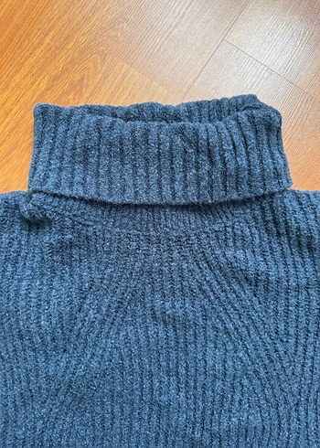 Gri Triko Boğazlı Kadın Kazak - Görsel 4