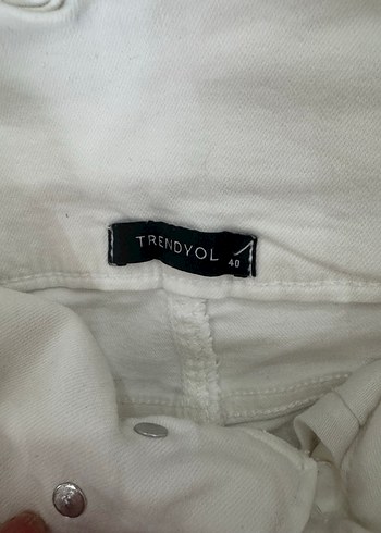 Kadın Beyaz Pamuklu Normal Kesim Jean - Görsel 5