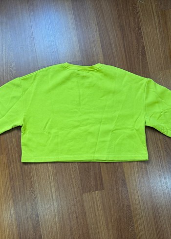 Renkli Baskılı Yeşil Crop Sweatshirt - Görsel 2