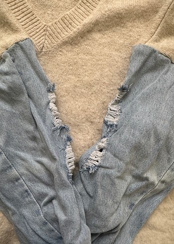 Gri V Yaka Örgü Kadın Kazak - Görsel 4