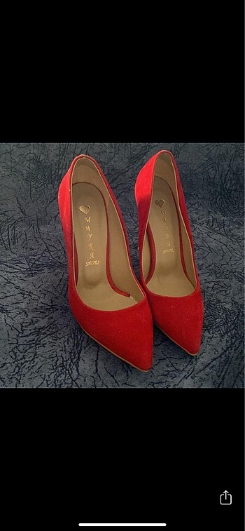 Diğer Kırmızı topuklu ayakkabı süet