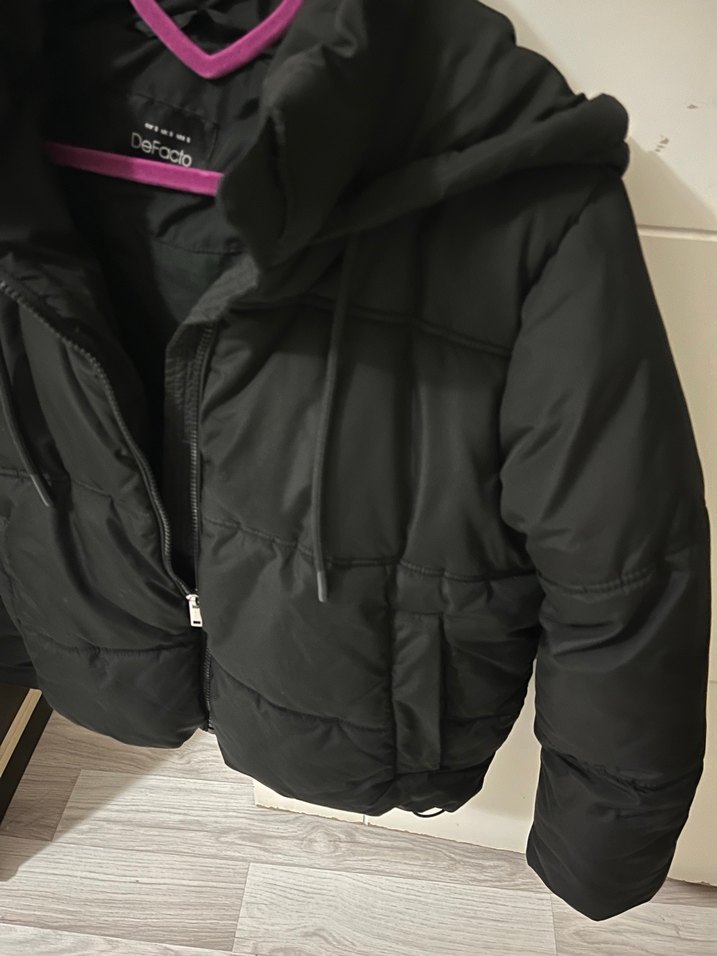 Kadın şişme mont - Görsel 4