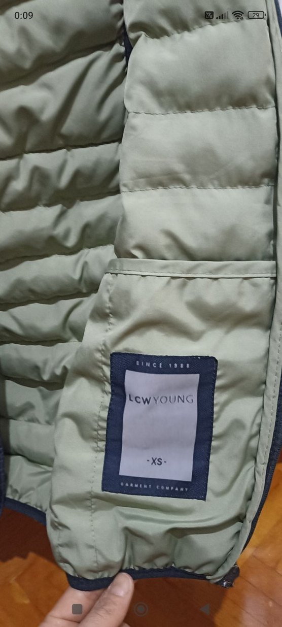 Erkek LCW Siyah Fermuarlı Yelek - Görsel 4