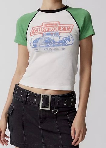 urban outfitters crop tshirt - Görsel 4