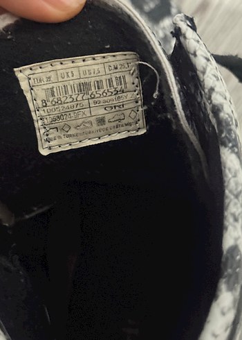 Yılan Desenli Gri Bot - Görsel 3