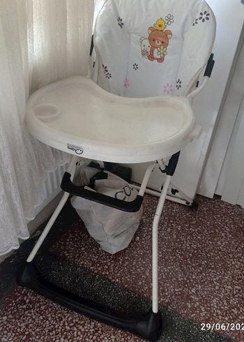 Sunny Baby Beyaz ve Gri Bebek Mama Sandalyesi