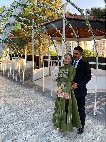 İki kez giyildi