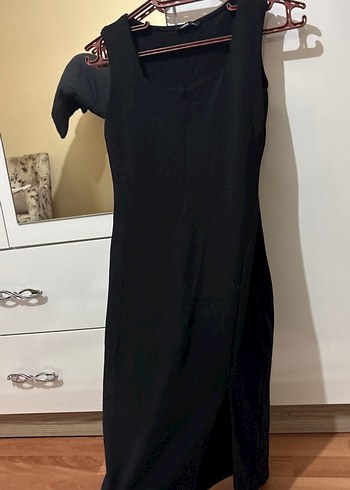 Siyah V Yaka Uzun Kollu Midi Elbise - Görsel 3