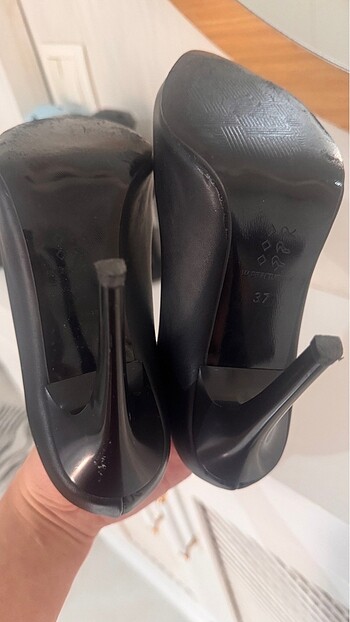 37 Beden Siyah mat stiletto
