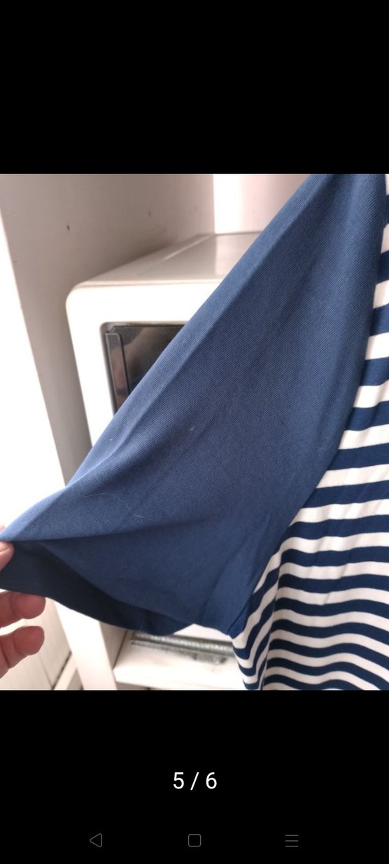 Mavi Çizgili V Yakalı bluz - Görsel 5