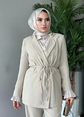 Damla Taş Takım