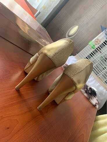 Klasik platform topuklu ayakkabı - Görsel 3